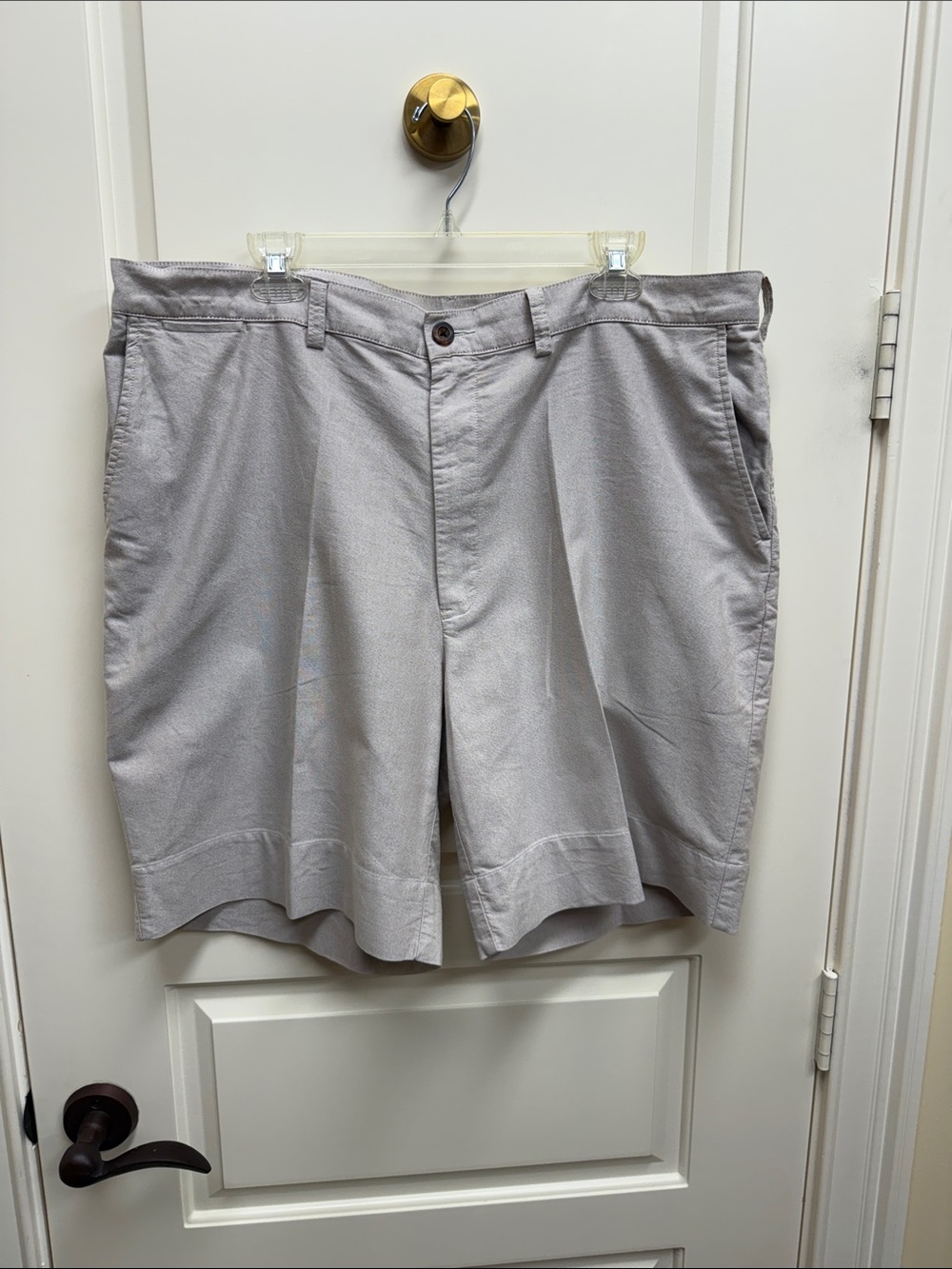 Faconnable Men's Light Tan Flat-Front Cotton Blend Shorts
